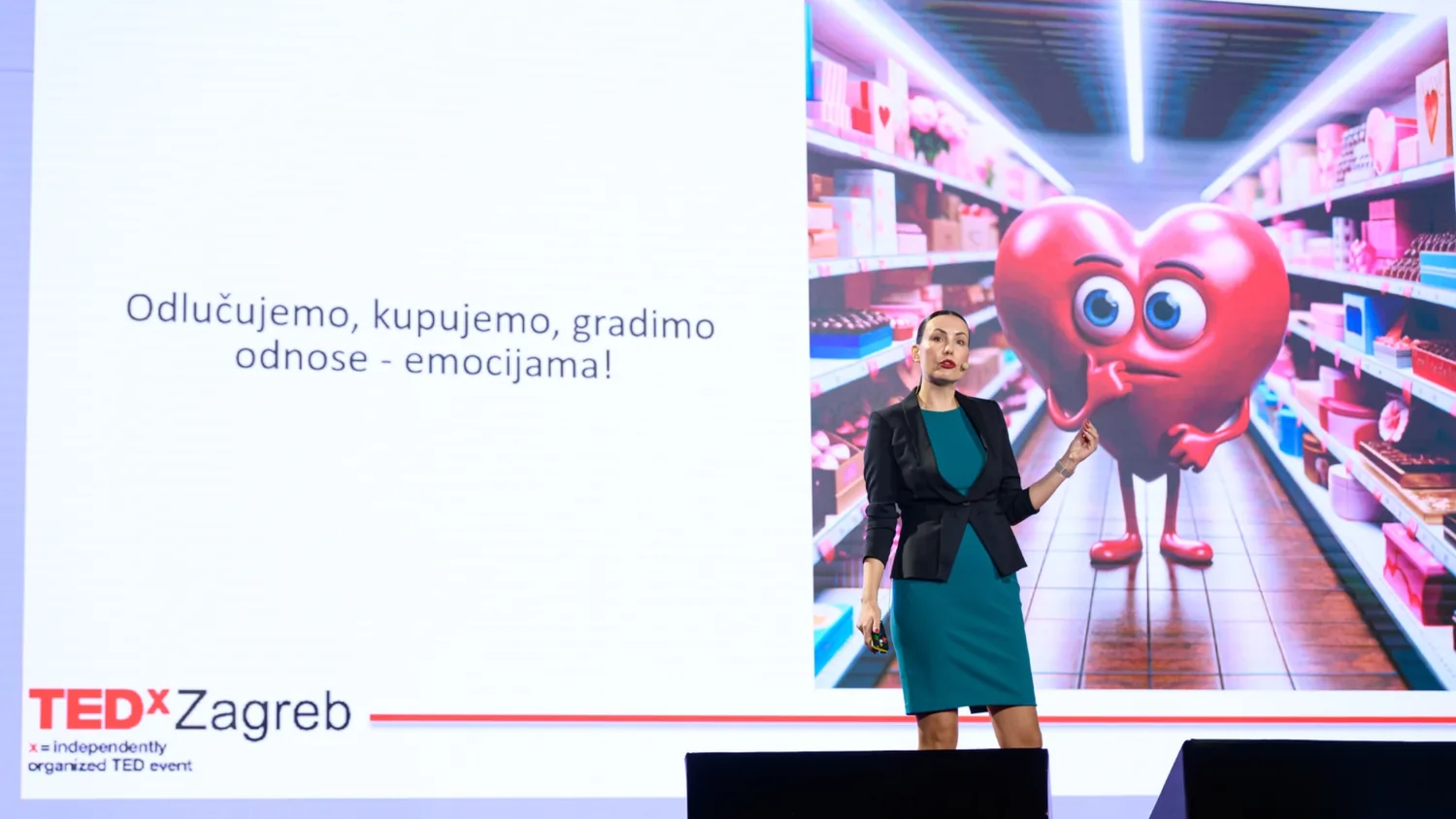 Ana Brajković na TEDxZagreb pozornici